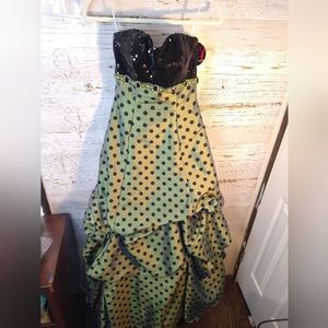 Alyce Designs "Seafoam" Green Black Sequin Jewel Quinceanera Prom Dress Sz 8 NWT